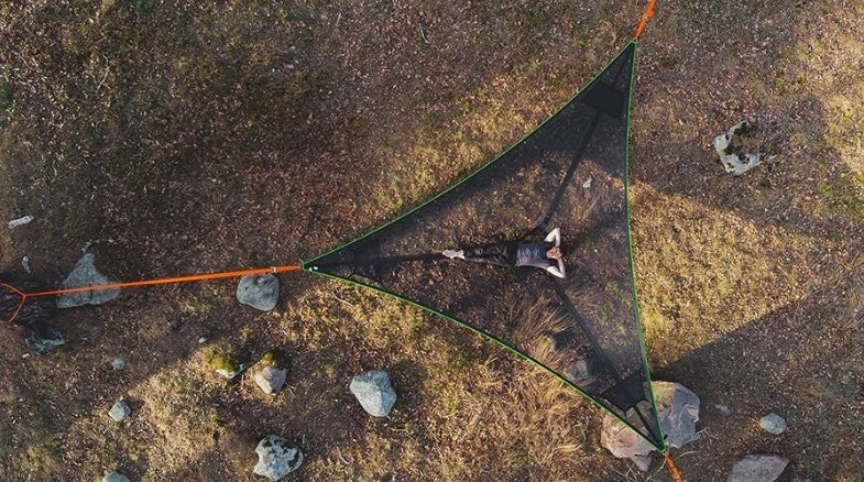 Hamaca triangular de 3 puntos para varias personas con diseño innovador